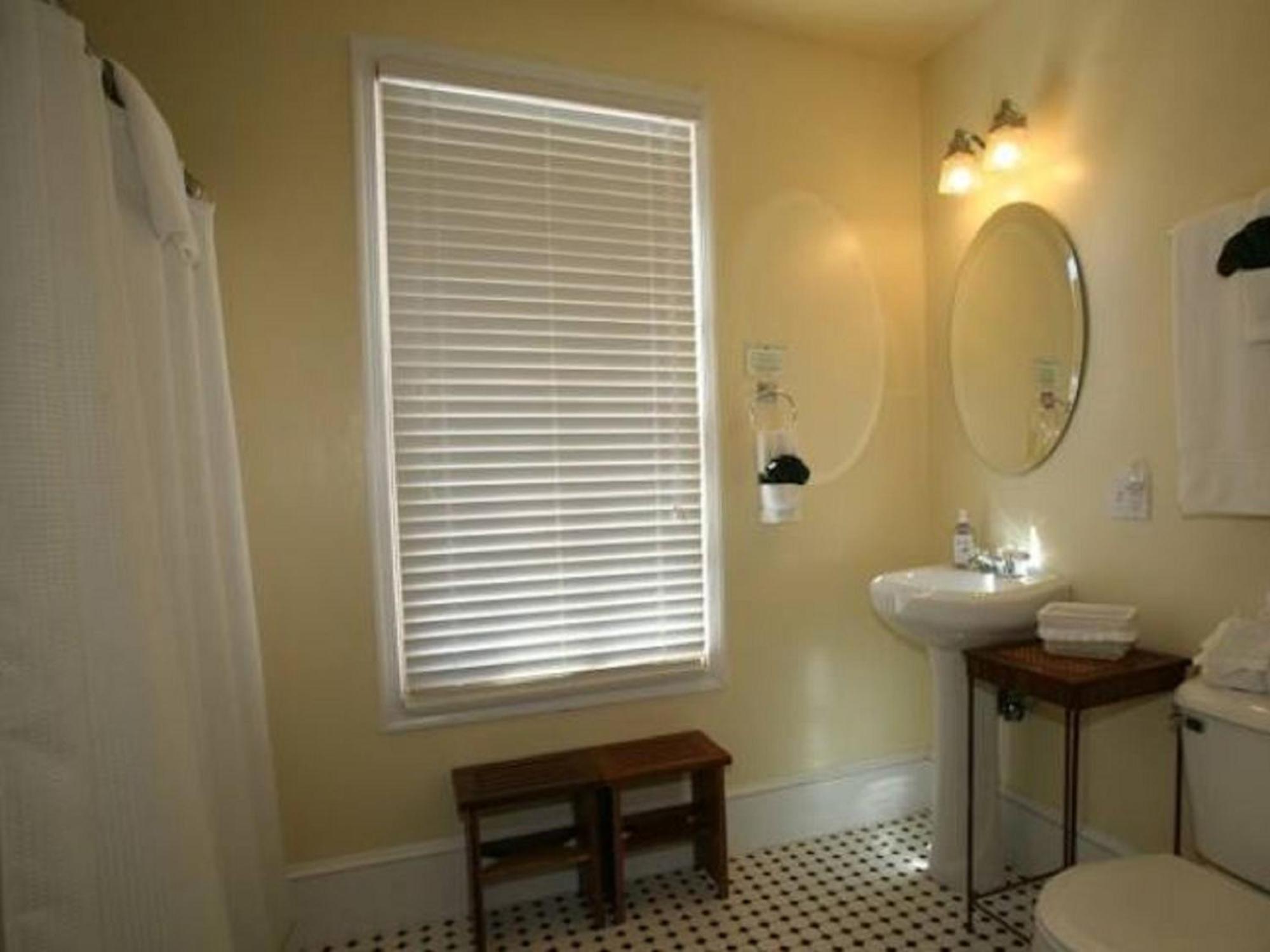The Bacchus Inn Bed & Breakfast Cape May Kamer foto